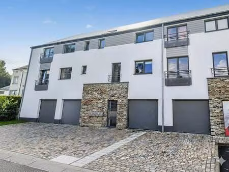 superbe appartement avec ascenseur  terrasse  garage
