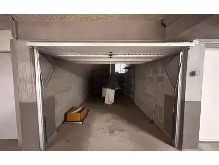 location stationnement  14.81 m² t- à le pouliguen  136 €