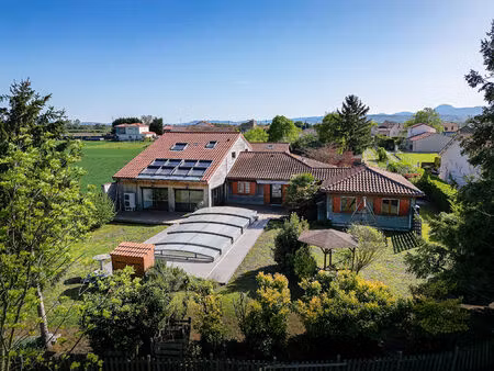 villa atypique et exceptionnelle