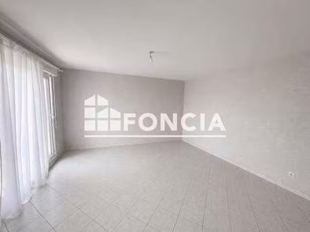 location appartement 3 pièces à orvault (44700) : à louer 3 pièces / 64m² orvault