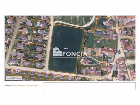 terrain constructible viabilisé à vendre