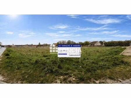 terrain constructible viabilisé à vendre