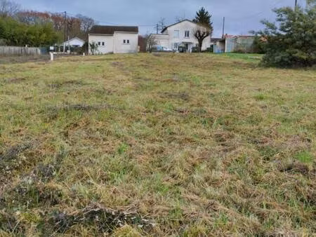 terrain constructible viabilisé à vendre
