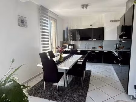 maison de ville à vendre