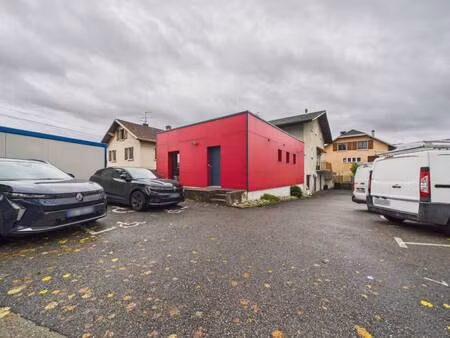 local d'activités à vendre