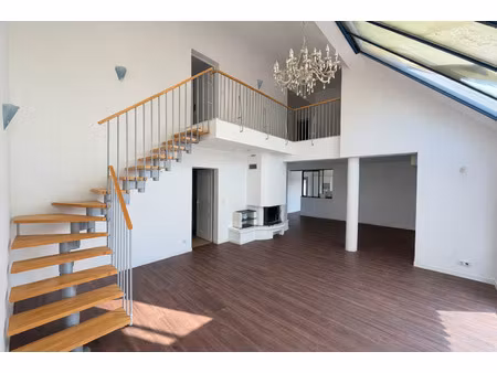 vente maison à moncé-en-belin (72230) : à vendre / 187m² moncé-en-belin