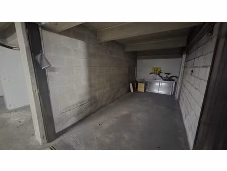 paris 7/bd des invalides - parkings à vendre