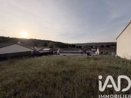 terrain constructible viabilisé à vendre