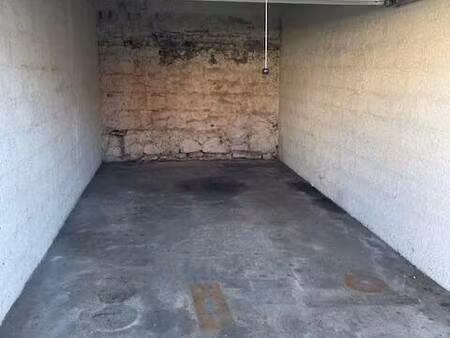 parking à louer