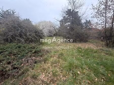 terrain constructible viabilisé à vendre
