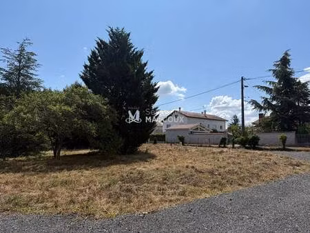 terrain constructible viabilisé à vendre