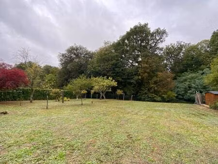 terrain constructible viabilisé à vendre