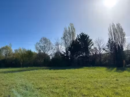 terrain constructible viabilisé à vendre