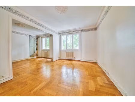 bel appartement sans vis à vis lyon 6eme - 64m2