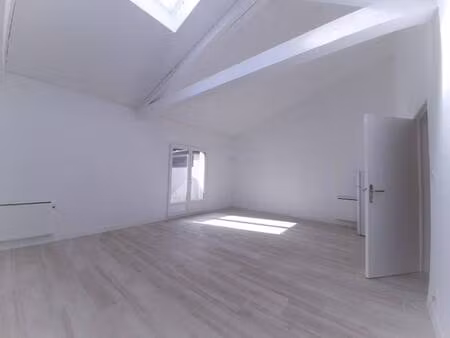 square habitat - location centre-est