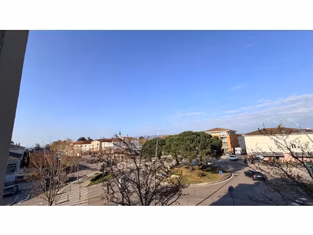 location appartement 1 pièce 25 m² à la tour-de-salvagny (69890)