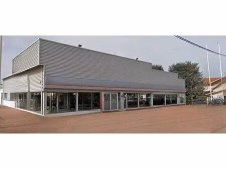 local commercial à vendre