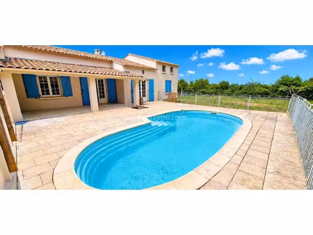 location maison 6 pièces 125 m2 à draguignan