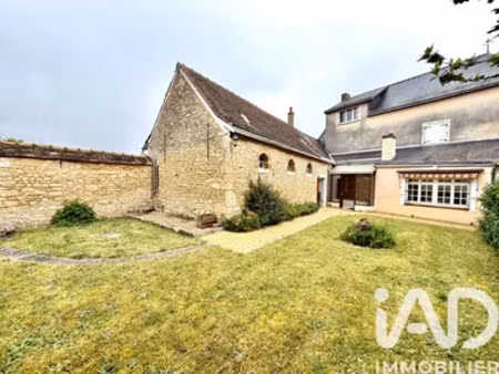 maison de ville à noyen-sur-sarthe (72430)