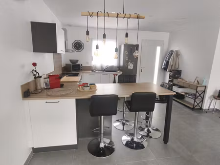 a louer villa neuve 3 pièces avec piscine & jardin meublée o
