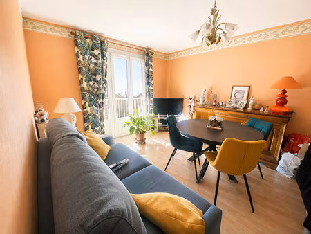 le coteau t2 - 43.30 m2 - balcon et vue dégagée