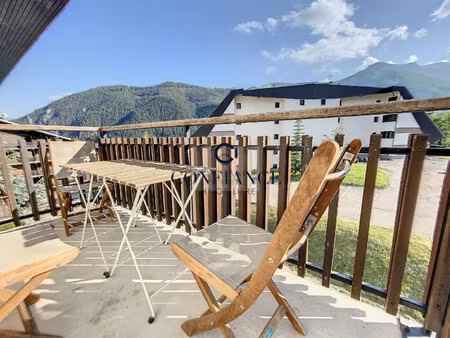 (06660) auron studio f1 renove centre balcon et terrasse sud par