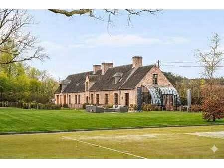 domaine rénové hof ter beeldeken datant de 1607 sur environ