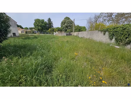 terrain à vendre médis
