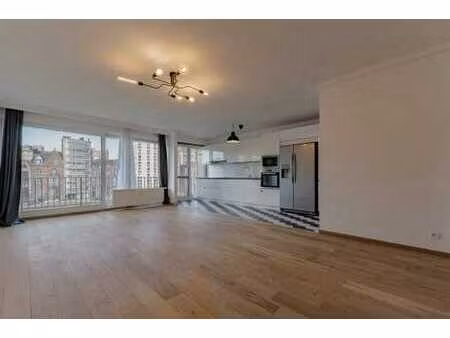 superbe appartement 2 chambres avec garage