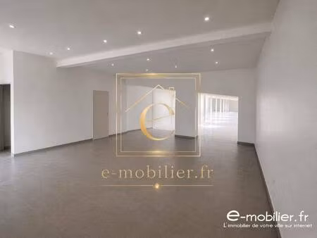 local commercial à vendre