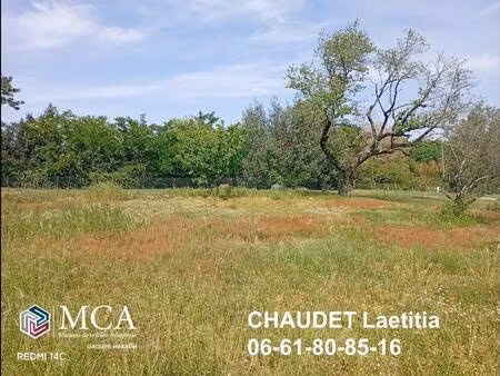 terrain constructible viabilisé à vendre