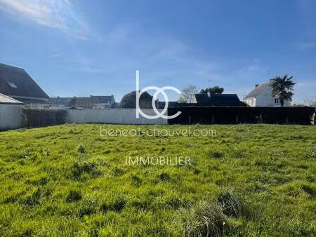 terrain constructible viabilisé à vendre