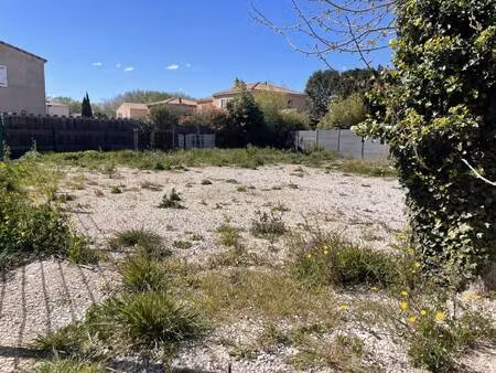 terrain constructible viabilisé à vendre