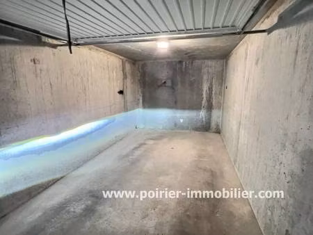 parking à louer