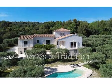 pierre et tradition en luberon