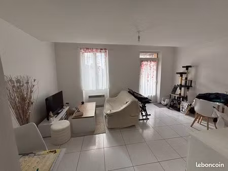 appartement 3 pièces 44 m²