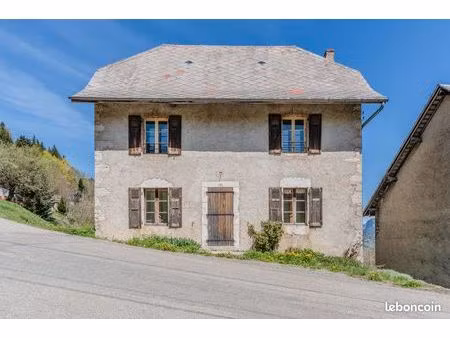 maison 4 pièces 93 m²