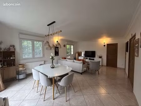 maison t7 194m2  trois studios indépendants  salle de sport et dépendance