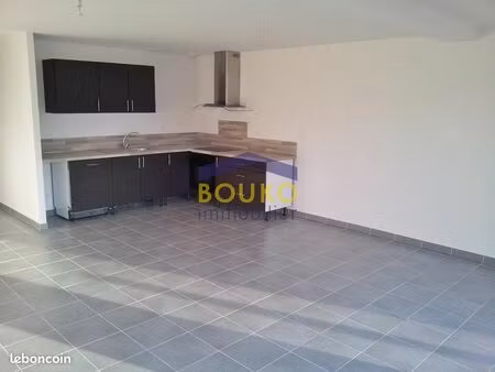 appartement 3 pièces 81 m²