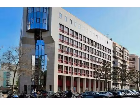 place de parking intérieure – rue des bâtoirs 7  1205 genève