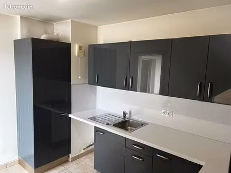 appartement f4 à aix-les-bains mouxy