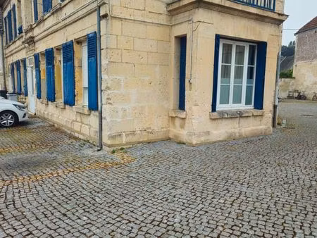 f2 lumineux au rez-de-chaussée à carlepont