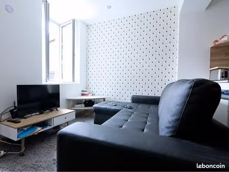 magnifique studio avec terrasse