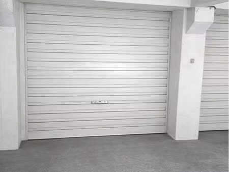 à louer garage double en enfilade beauvoir/chantoiseau