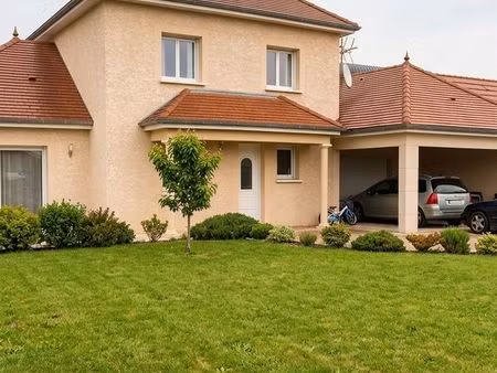 location maison st apollinaire 136 m²  5 chambres  4 salles de bain  2 terrasses – jardin 