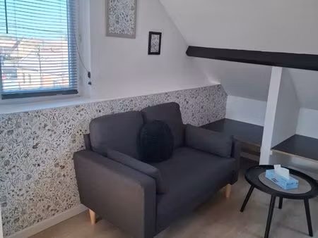 joli petit studio meublé