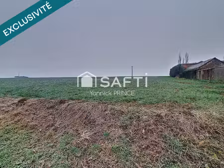 terrain 2600m2  33m de façade!!!