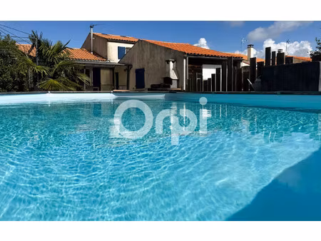 maison saint-laurent-de-la-prée m² t-6 à vendre  336 000 €