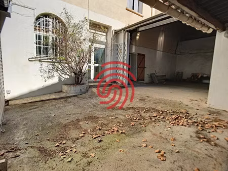 location locaux professionnels 4 pièces 107 m² à beziers (34500)  1 190 €