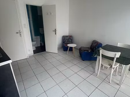 local commercial quiberon 21.5 m2